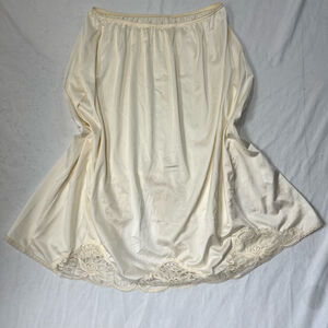 Lace Slip Skirt womens 1X Large Cream Elegant Vintage Romantic